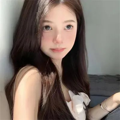 报告王爷,王妃是只猫